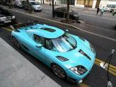 实拍巴黎街头卡塔尔王子的定制版科尼赛克CCXR超级跑车，全球仅有一辆的特别版CCXR！